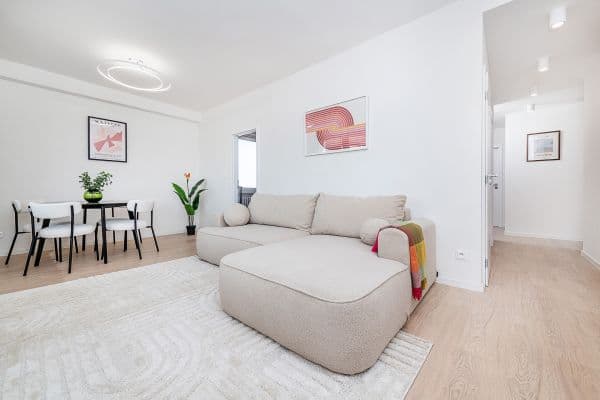 Predaj bytu 4-izbový 94 m², V Dolině, Praha Predaj bytu 4-izbový 94 m², V Dolině, Praha