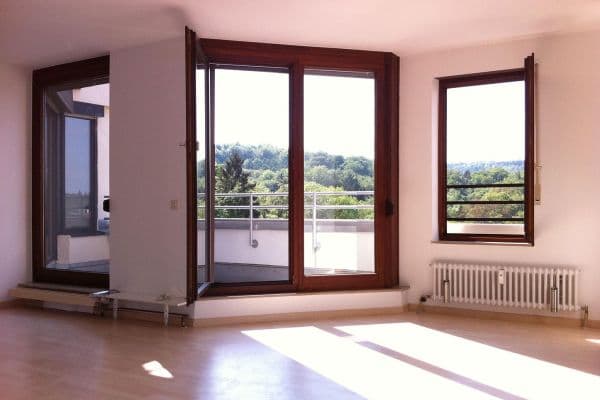 Prenájom bytu 2-izbový 94 m², Stuttgart Prenájom bytu 2-izbový 94 m², Stuttgart