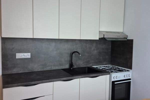 Prenájom bytu 3-izbový 72 m², Spodní, Brno Prenájom bytu 3-izbový 72 m², Spodní, Brno