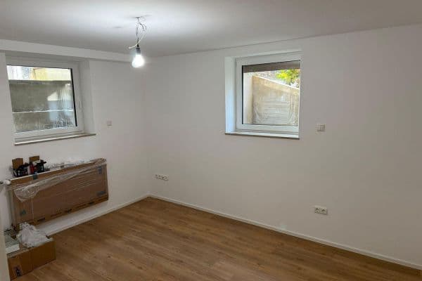 Prenájom bytu 2-izbový 60 m², Pilziggrundstrasse 66, Würzburg Prenájom bytu 2-izbový 60 m², Pilziggrundstrasse 66, Würzburg