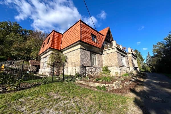 Prenájom bytu 2-izbový 70 m², Chrustenice Prenájom bytu 2-izbový 70 m², Chrustenice