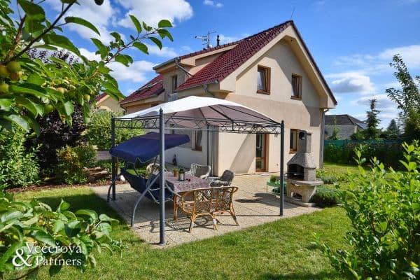 Predaj domu 149 m², pozemek 702 m², Mozartova, Říčany Predaj domu 149 m², pozemek 702 m², Mozartova, Říčany