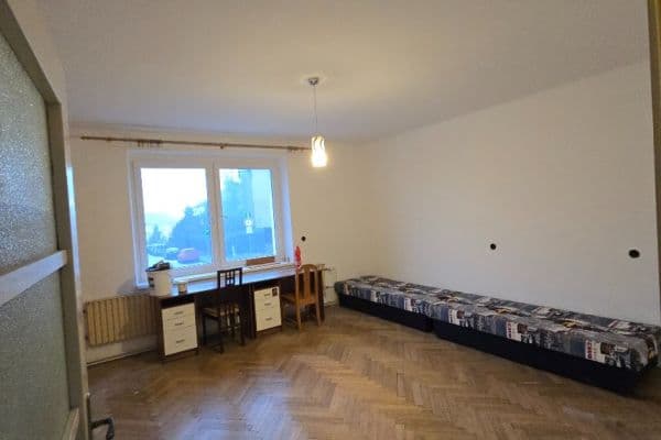 Prenájom bytu 3-izbový 100 m², Vážného, Brno Prenájom bytu 3-izbový 100 m², Vážného, Brno