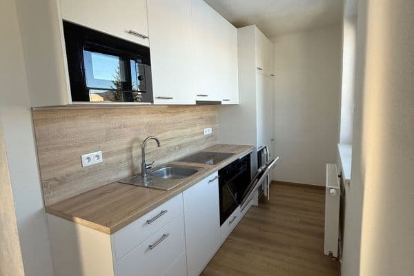 Prenájom bytu 2-izbový 59 m², Bohutín Prenájom bytu 2-izbový 59 m², Bohutín