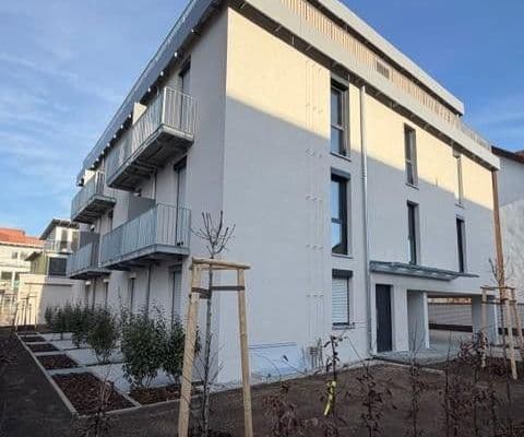 Prenájom bytu 1-izbový 22 m², Anton-Bruckner-Str. 1, Erlangen Prenájom bytu 1-izbový 22 m², Anton-Bruckner-Str. 1, Erlangen