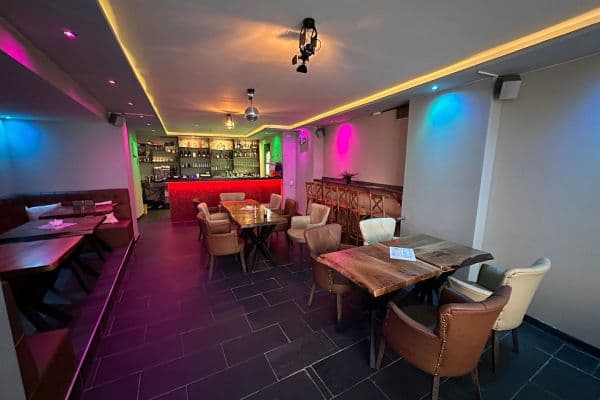 Predaj domu 400 m², pozemek 149 m², Nürnberg Predaj domu 400 m², pozemek 149 m², Nürnberg