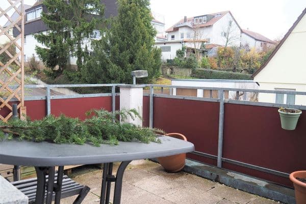 Prenájom bytu 3-izbový 74 m², Asperg Prenájom bytu 3-izbový 74 m², Asperg