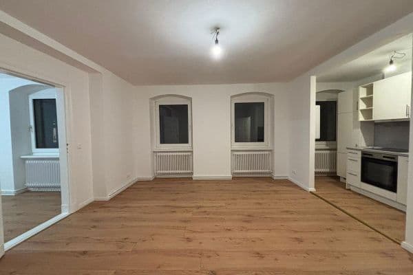 Prenájom bytu 2-izbový 57 m², Berlin, Berlín Prenájom bytu 2-izbový 57 m², Berlin, Berlín