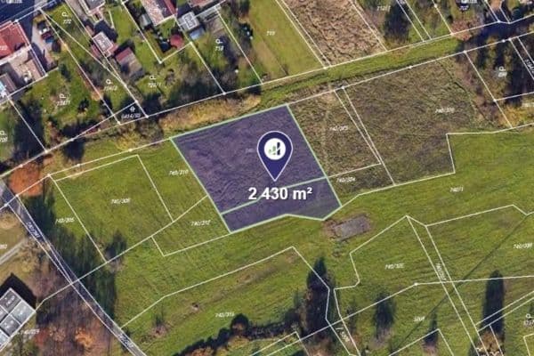 Predaj pozemku 2.430 m², Petřvald Predaj pozemku 2.430 m², Petřvald