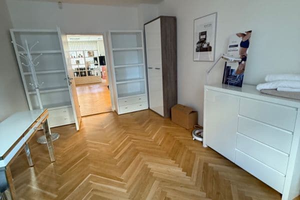 Prenájom nebytového priestoru 15 m², Na Příkopě, Praha Prenájom nebytového priestoru 15 m², Na Příkopě, Praha