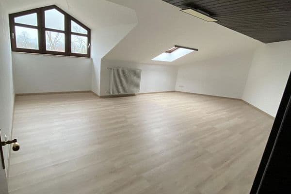 Prenájom bytu 2-izbový 68 m², Hofmarkstraße 19a, Bodenkirchen Prenájom bytu 2-izbový 68 m², Hofmarkstraße 19a, Bodenkirchen