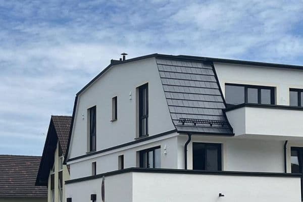 Prenájom bytu 4-izbový 118 m², Dorfstraße 11b, Germering, Bavorsko Prenájom bytu 4-izbový 118 m², Dorfstraße 11b, Germering, Bavorsko