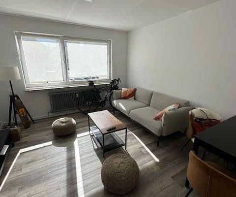 Prenájom bytu 2-izbový 48 m², Roritzerstr. 33, Nürnberg Prenájom bytu 2-izbový 48 m², Roritzerstr. 33, Nürnberg