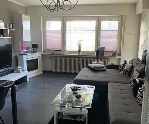 Prenájom bytu 3-izbový 63 m², Hitdorfer Str. 36, Langenfeld (Rheinland), Severné Porýnie - Westfálsko Prenájom bytu 3-izbový 63 m², Hitdorfer Str. 36, Langenfeld (Rheinland), Severné Porýnie - Westfálsko