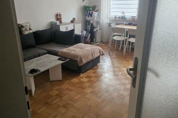 Prenájom bytu 1-izbový 37 m², Goethestraße 3, Nürnberg Prenájom bytu 1-izbový 37 m², Goethestraße 3, Nürnberg