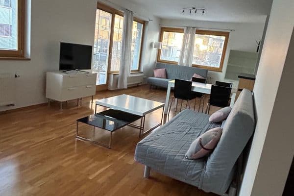 Prenájom bytu 2-izbový 72 m², Tibetská, Praha Prenájom bytu 2-izbový 72 m², Tibetská, Praha