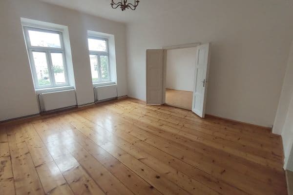Prenájom bytu 2-izbový 80 m², Nádražní, Litoměřice, Ústecký kraj Prenájom bytu 2-izbový 80 m², Nádražní, Litoměřice, Ústecký kraj