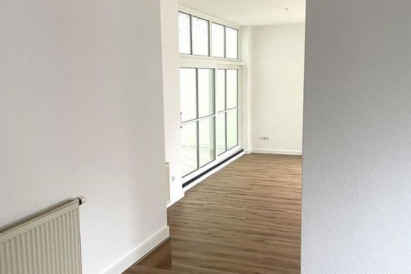 Prenájom bytu 3-izbový 100 m², Dreieich Prenájom bytu 3-izbový 100 m², Dreieich