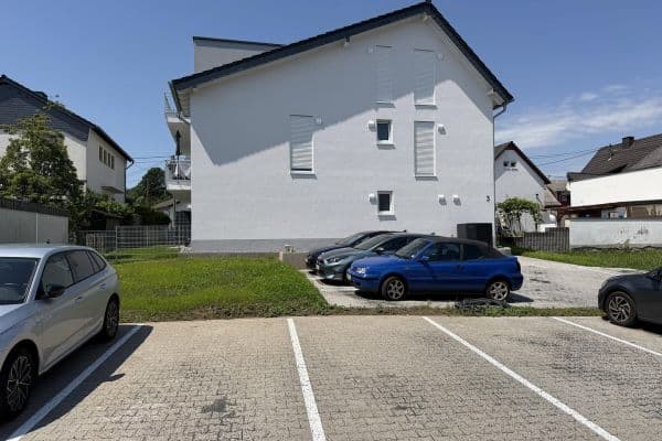 Prenájom bytu 3-izbový 77 m², Im Rudolfsgarten 3, Dierdorf Prenájom bytu 3-izbový 77 m², Im Rudolfsgarten 3, Dierdorf