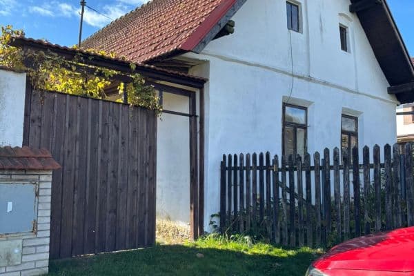 Predaj rekreačného objektu 350 m², pozemek 793 m², Buřenice Predaj rekreačného objektu 350 m², pozemek 793 m², Buřenice