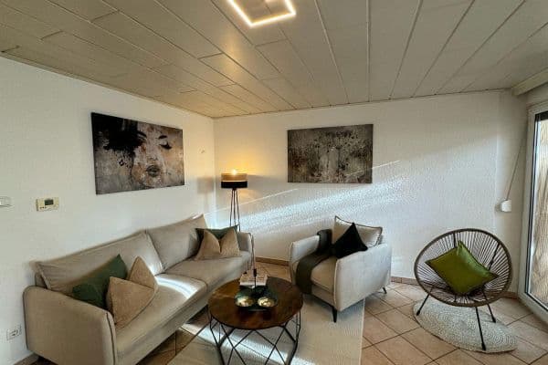 Prenájom bytu 3-izbový 85 m², Eichstätter Platz 8, Nürnberg, Bavorsko Prenájom bytu 3-izbový 85 m², Eichstätter Platz 8, Nürnberg, Bavorsko