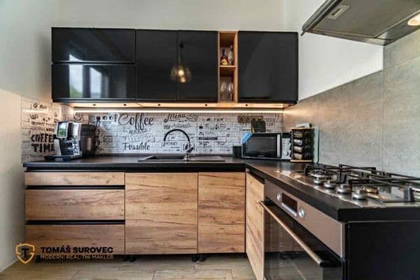 Prenájom bytu 2-izbový 54 m², Sokolská, Zlín, Zlínský kraj Prenájom bytu 2-izbový 54 m², Sokolská, Zlín, Zlínský kraj