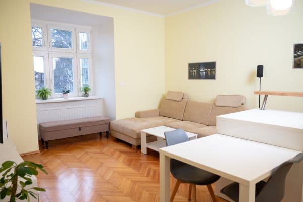 Predaj bytu 3-izbový 75 m², Svornosti, Praha Predaj bytu 3-izbový 75 m², Svornosti, Praha
