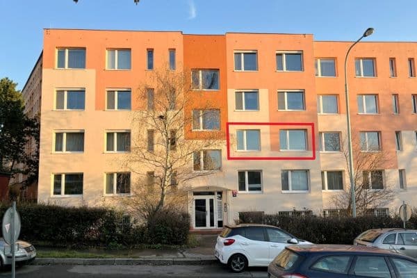 Prenájom bytu 4-izbový 94 m², Hausmannova, Praha 12 Prenájom bytu 4-izbový 94 m², Hausmannova, Praha 12