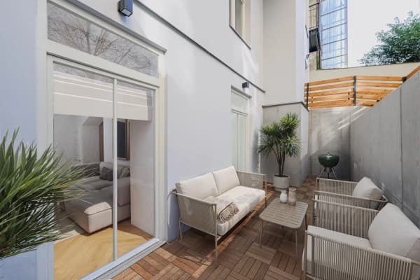 Predaj bytu 2-izbový 62 m², Na Výšinách, Praha 7 Predaj bytu 2-izbový 62 m², Na Výšinách, Praha 7