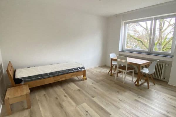 Prenájom bytu 1-izbový 29 m², Karlsruhe, Bádensko-Wurttembersko Prenájom bytu 1-izbový 29 m², Karlsruhe, Bádensko-Wurttembersko