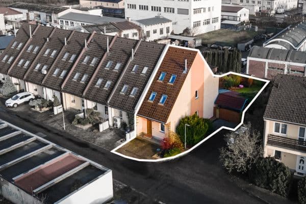 Predaj domu 120 m², pozemek 300 m², Husova třída, Nový Bydžov Predaj domu 120 m², pozemek 300 m², Husova třída, Nový Bydžov