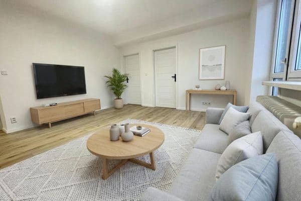 Prenájom bytu 4-izbový 85 m², Dolní, Ostrava Prenájom bytu 4-izbový 85 m², Dolní, Ostrava