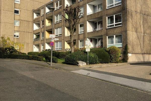 Prenájom bytu 2-izbový 64 m², Goldbergerstr.84, Mettmann Prenájom bytu 2-izbový 64 m², Goldbergerstr.84, Mettmann