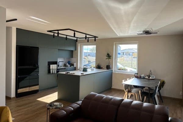 Prenájom domu 137 m², pozemek 200 m², Tursko Prenájom domu 137 m², pozemek 200 m², Tursko