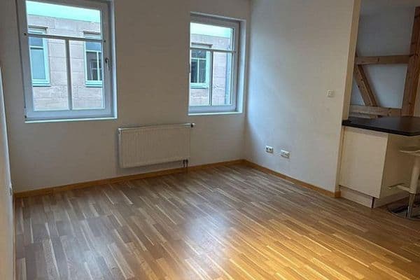 Prenájom bytu 2-izbový 68 m², Schwabacher Straße 3, Fürth Prenájom bytu 2-izbový 68 m², Schwabacher Straße 3, Fürth