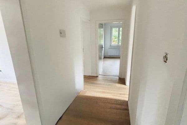Prenájom bytu 3-izbový 65 m², Ilsenburger Straße 20, Bad Harzburg Prenájom bytu 3-izbový 65 m², Ilsenburger Straße 20, Bad Harzburg