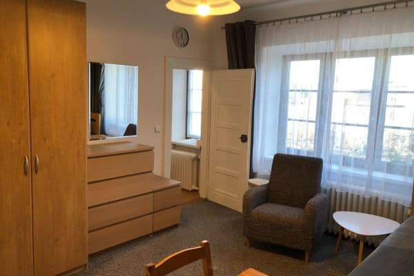 Prenájom bytu 1-izbový 30 m², Eliášova, Brno Prenájom bytu 1-izbový 30 m², Eliášova, Brno