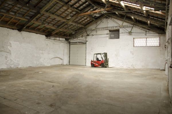 Prenájom nebytového priestoru 713 m², Hospozín Prenájom nebytového priestoru 713 m², Hospozín