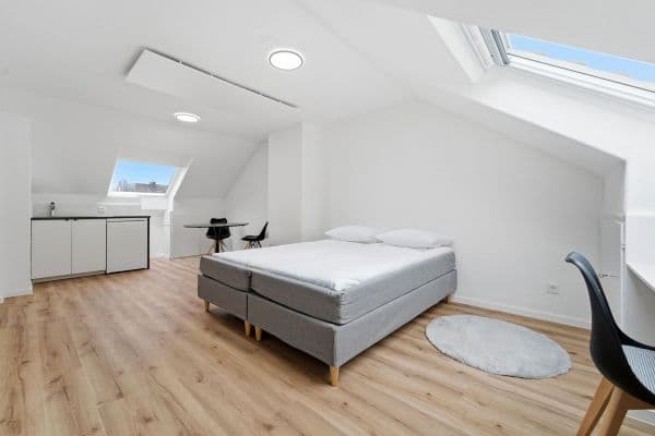 Prenájom bytu 1-izbový 36 m², Hasselstraße 77, Düsseldorf, Severné Porýnie - Westfálsko Prenájom bytu 1-izbový 36 m², Hasselstraße 77, Düsseldorf, Severné Porýnie - Westfálsko