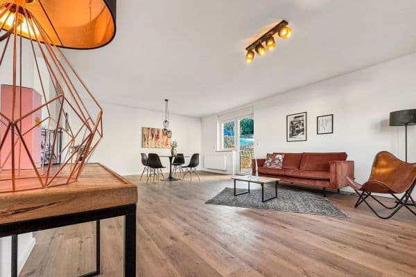 Predaj domu 186 m², pozemek 365 m², Friedrich-Fröbel-Str. 16, Hochspeyer Predaj domu 186 m², pozemek 365 m², Friedrich-Fröbel-Str. 16, Hochspeyer