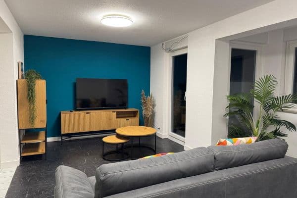 Prenájom bytu 2-izbový 65 m², untere Heckenstraße 51, Stuttgart (Hedelfingen) Prenájom bytu 2-izbový 65 m², untere Heckenstraße 51, Stuttgart (Hedelfingen)