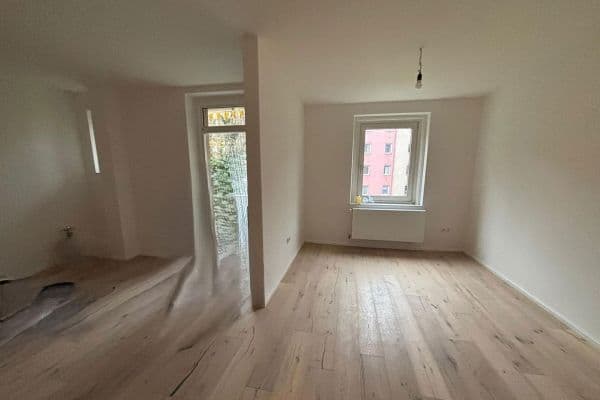 Prenájom bytu 3-izbový 85 m², Frickingerstr. 6, Augsburg Prenájom bytu 3-izbový 85 m², Frickingerstr. 6, Augsburg