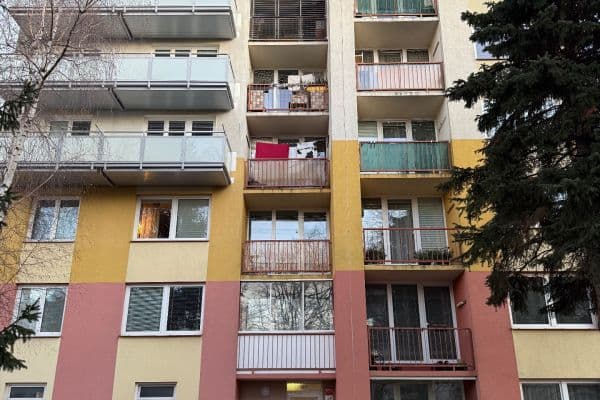 Predaj bytu 3-izbový 74 m², J. Buděšínského, České Budějovice Predaj bytu 3-izbový 74 m², J. Buděšínského, České Budějovice