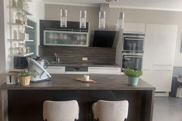 Predaj bytu 4-izbový 94 m², Linz, Horné Rakúsko Predaj bytu 4-izbový 94 m², Linz, Horné Rakúsko