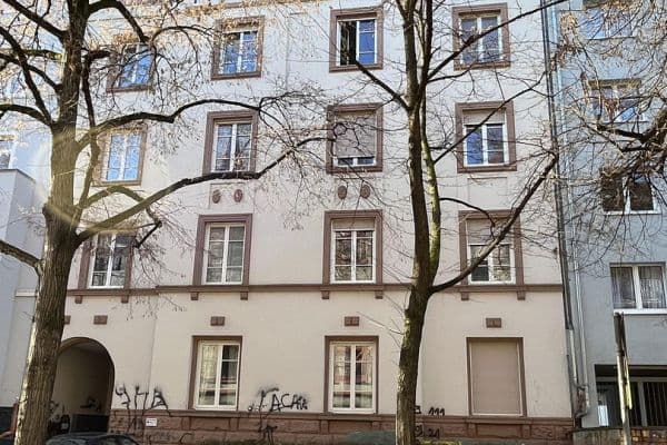 Prenájom bytu 3-izbový 80 m², Ludwigstr. 156, Offenbah Prenájom bytu 3-izbový 80 m², Ludwigstr. 156, Offenbah