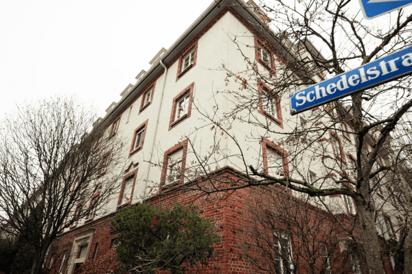 Prenájom bytu 3-izbový 80 m², Schedelstraße 11, München, Bavorsko Prenájom bytu 3-izbový 80 m², Schedelstraße 11, München, Bavorsko