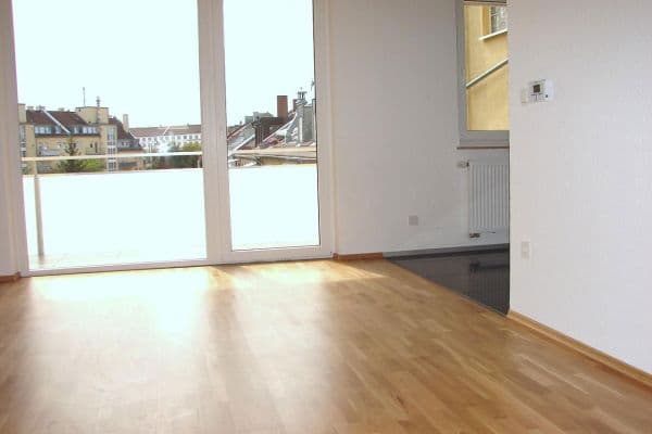 Prenájom bytu 3-izbový 78 m², Nürnberg Prenájom bytu 3-izbový 78 m², Nürnberg