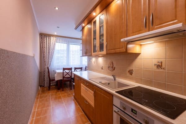 Predaj bytu 3-izbový 84 m², 17. listopadu, Louny, Ústecký kraj Predaj bytu 3-izbový 84 m², 17. listopadu, Louny, Ústecký kraj