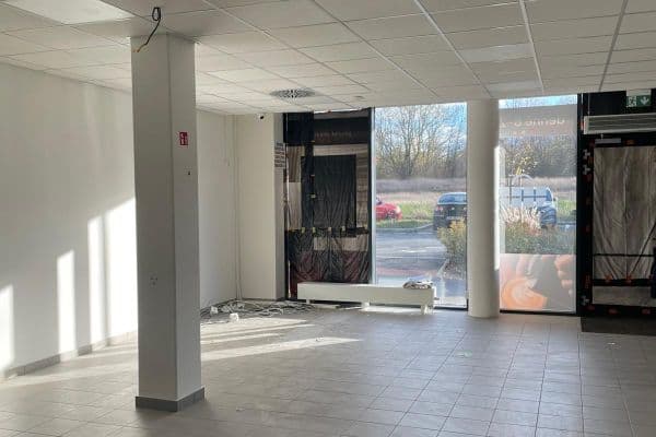 Prenájom nebytového priestoru 85 m², Wassermannova, Praha 5 Prenájom nebytového priestoru 85 m², Wassermannova, Praha 5