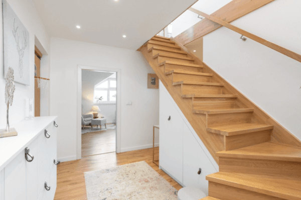 Prenájom bytu 3-izbový 96 m², Machovická, Praha Prenájom bytu 3-izbový 96 m², Machovická, Praha